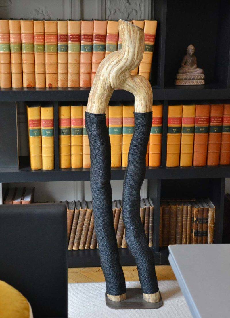 Sculpture bois naturel entouré de cordage polyamide