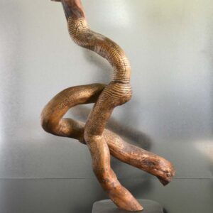 sculpture bois flotté, bois peint par l’artiste français Frédéric Ansermet