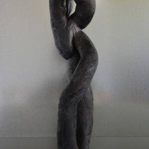 Sculpture en bois brulé par l'artiste Frédéric Ansermet.